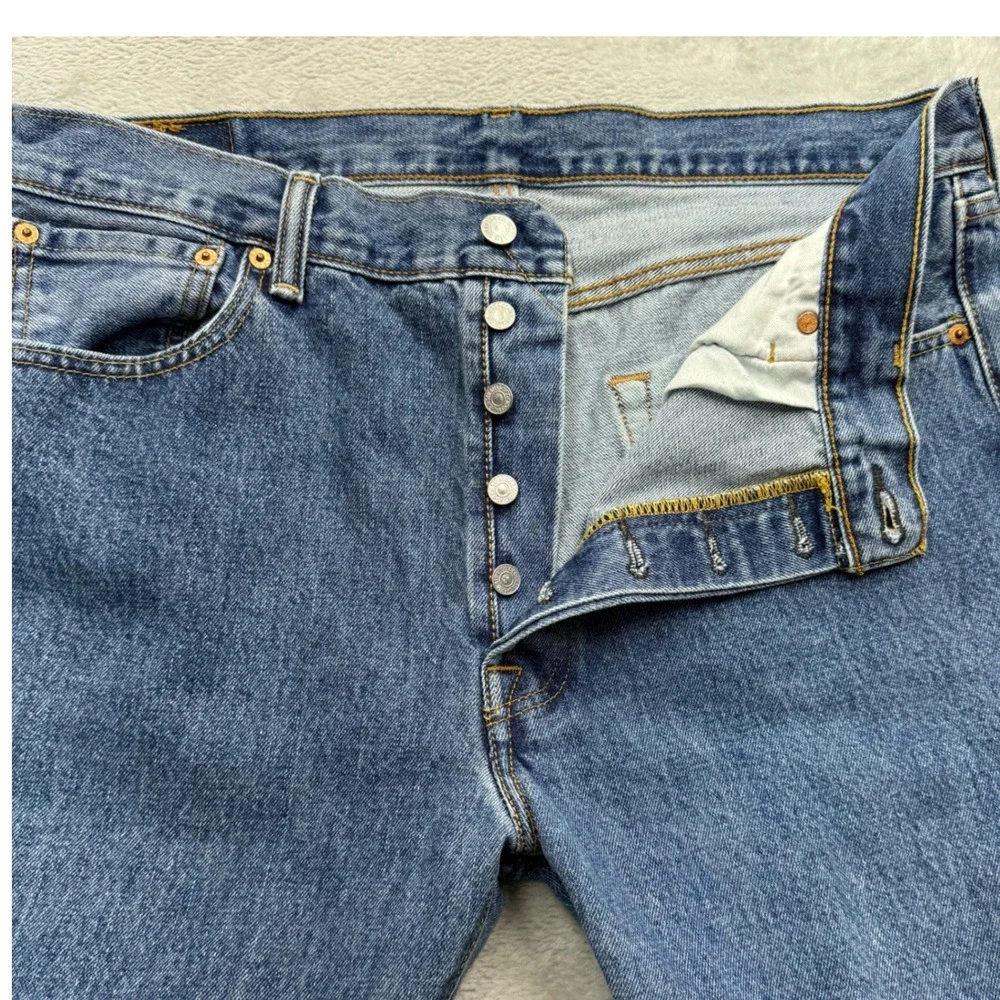 Levis no stains